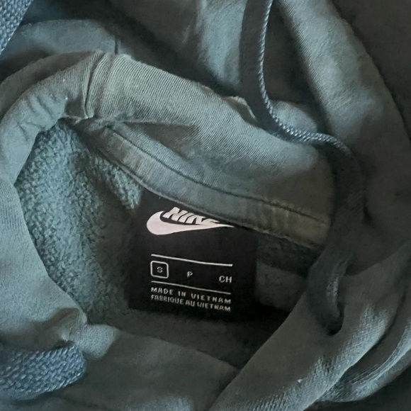 Nike hoodie - Picture 2 of 2